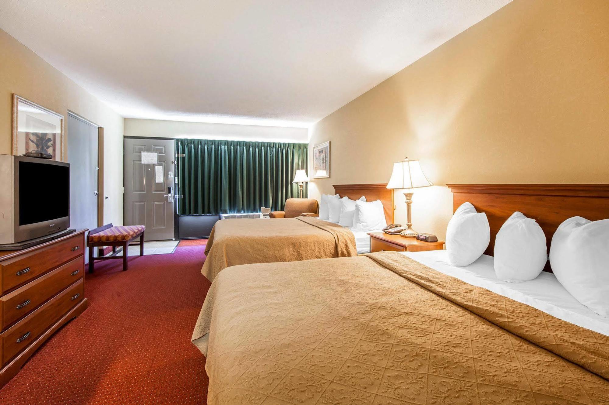 Quality Inn Kodak Sevierville מראה חיצוני תמונה